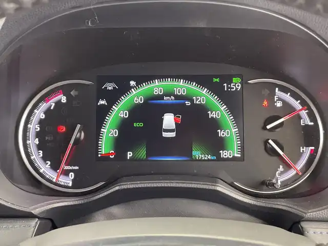 トヨタ ヴォクシー S－Z 栃木県 2023(令5)年 1.8万km ホワイトパールクリスタルシャイン 純正ナビ/（Bluetooth/CD/DVD/USB/フルセグTV/HDMI）/バックカメラ/トヨタセーフティセンス/・プリクラッシュセーフティ/・レーントレーシングアシスト/・レーンディパーチャーアラート/・ロードサインアシスト/・レーダークルーズコントロール/・オートマチックハイビーム/・先行車発進アラーム/快適利便パッケージ/・ハンズフリーデュアルパワースライドドア/・パワーバックドア/・快適温熱シート/・ステアリングヒーター/・ナノイーX/・オットマン/・角度調整付アームレスト/フリップダウンモニター/ユニバーサルステップ/ドアバイザー/前後コーナーセンサー/ビルトインETC2.0/両側パワースライドドア/オートライト/LEDヘッドライト/スマートキー/プッシュスタート/アイドリングストップ/ステアリングスイッチ/電動格納ミラー/純正アルミホイール/純正フロアマット