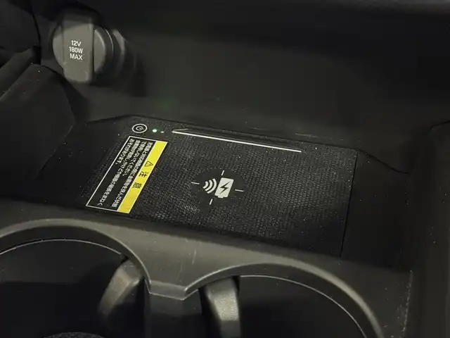 ホンダ ＺＲ－Ｖ ハイブリッド e:HEV Z 三重県 2023(令5)年 3.6万km クリスタルブラックパール ハイブリッド/FF/MTモード付フロアCVT/BOSEプレミアムサウンドシステム（12スピーカー）/Honda Connect対応 9インチナビ/（AM/FM/USB/CarPlay/AndroidAuto/Bluetooth/TV）/マルチビューカメラシステム（360カメラ）/ビルトイン ETC2.0/Honda SENSING/・衝突軽減ブレーキ［CMBS］/・車線維持支援システム［LKAS］/・路外逸脱抑制機能/・渋滞追従機能付アダプティブクルーズコントロール［ACC］/・アダプティブドライビングビーム［ADB］/・パーキングセンサーシステム/・先行車発進お知らせ機能/・誤発進抑制機能、後方誤発進抑制機能/・トラフィックジャムアシスト（渋滞運転支援機能）/・標識認識機能/・横滑り防止機能/装備/・本革シート/・ハンズフリーアクセスパワーテールゲート（予約クローズ機能付）/・パワーシート（Dメモリー付8way/N4way）/・シートヒーター（D/N）/・ステアリングヒーター/・左右独立オートエアコン/・ワイヤレス充電器/・パドルシフト/・純正18inAW/・保/取/・スマートキーx1