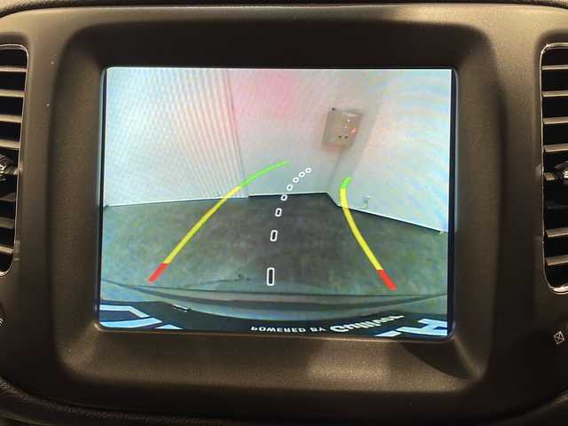 クライスラー・ジープ ジープ コンパス トレイルホーク 新潟県 2020(令2)年 2.9万km グレー TRAILRATEDバッチ/セレクテレインシステム/マッドブラックボンネットデカール/TRAILHAWKロゴ入りのレザー/ファブリックシート/専用17インチAW/バイキセノンヘッドライト/アダプティブクルーズコントロール/ブラインドスポットモニター/レーンキーピングアシスト/純正7インチナビ/・フルセグTV/・Bluetooth/・AM/FM/電動パーキングシステム/コーナーセンサー/オートライト/オートエアコン/スマートキー/保証書/ETC2.0