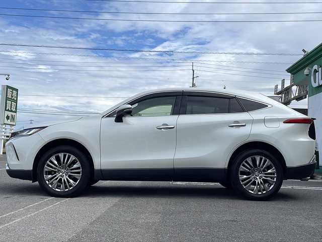 トヨタ ハリアー Z 徳島県 2020(令2)年 5.6万km ホワイトパールクリスタルシャイン 純正ナビ/（BT/フルセグ/ラジオ）/全方位カメラ/ETC2.0/純正19インチアルミホイール/JBLサウンド/デジタルインナーミラー/自動パーキングブレーキ/オートブレーキホールド/追従式クルーズコントロール/ハーフレザーシート/D席パワーシート/前後コーナーセンサー/LEDヘッドライト/純正フロアマット/電動リアゲート/ドアバイザー