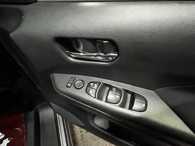 日産 セレナ ハイウェイスター V 道央・札幌 2020(令2)年 3.1万km ダークメタルグレー 【2509043162】/４ＷＤ　/純正ワイドナビ　/アラウンドビューモニター/後席モニター　/両側電動スライドドア　/レーダークルーズ　/前席シートヒーター　/ハンドルヒーター　/ＬＥＤヘッドライト　/純正１５インチアルミホイール