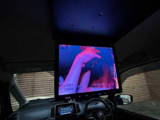 日産 セレナ ハイウェイスター V 道央・札幌 2020(令2)年 3.1万km ダークメタルグレー 【2509043162】/４ＷＤ　/純正ワイドナビ　/アラウンドビューモニター/後席モニター　/両側電動スライドドア　/レーダークルーズ　/前席シートヒーター　/ハンドルヒーター　/ＬＥＤヘッドライト　/純正１５インチアルミホイール