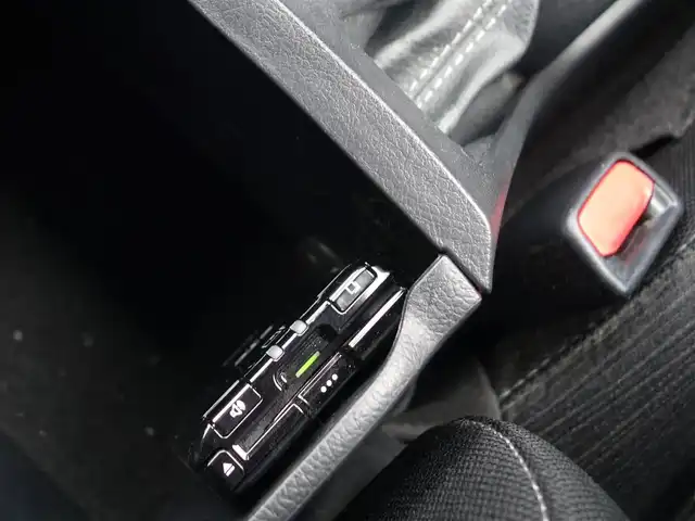 トヨタ ハイラックス Z ブラックラリーエディション 山形県 2019(令1)年 4.4万km クリムゾンスパークレッドM パートタイム4WD/衝突被害軽減システム/純正SDナビ/　　【CD DVD BT フルセグ MSV】/バックカメラ/クルーズコントロール/LEDオートヘッドライト/17インチアルミホイール/ドライブレコーダー/ステアリングスイッチ/MTモード付AT/IC付ターボ/電動格納ウィンカーミラー/フォグランプ/フロアマット/ドアバイザ―/スマートキー/ETC