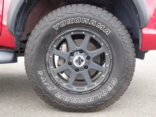 トヨタ ハイラックス Z ブラックラリーエディション 山形県 2019(令1)年 4.4万km クリムゾンスパークレッドM パートタイム4WD/衝突被害軽減システム/純正SDナビ/　　【CD DVD BT フルセグ MSV】/バックカメラ/クルーズコントロール/LEDオートヘッドライト/17インチアルミホイール/ドライブレコーダー/ステアリングスイッチ/MTモード付AT/IC付ターボ/電動格納ウィンカーミラー/フォグランプ/フロアマット/ドアバイザ―/スマートキー/ETC