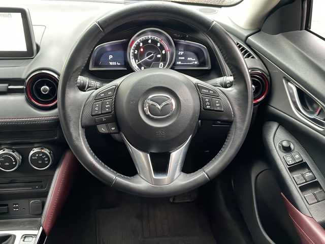 マツダ ＣＸ－３ XD ツーリング 愛知県 2015(平27)年 7.7万km ソウルレッドプレミアムメタリック ワンオーナー/ハーフレザーシート/純正ナビ/フルセグTV・CD・DVD・Bluetooth・AM・FM/バックカメラ/LEDヘッドライト/オートライト/スマートシティブレーキサポート/BSM/クルーズコントロール/ETC/ステアリングスイッチ/パドルシフト/スマートキー/プッシュスタート/純正フロアマット/純正ドアバイザー/保証書/取扱説明書/スペアスマートキー
