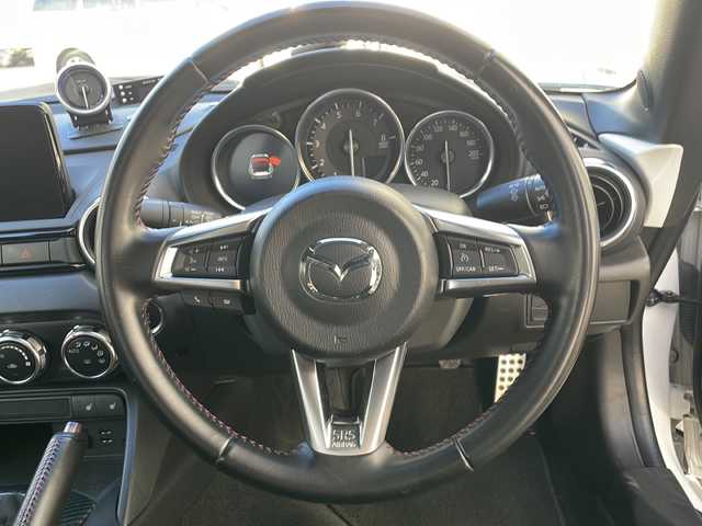 マツダ ロードスター RS 東京都 2018(平30)年 1.7万km スノーフレイクホワイトパールマイカ ワンオーナー/純正SDナビ/【Bluetooth/DVD/フルセグTV】/●車高調　Rマジック/●コンピューター　Rマジック/●マフラー　アミューズチタン/●強化タイロット　オートエクゼ/●タワーバー　オートエクゼ/●ホイールクーラー　セトラブ/●ホイール　C28/ETC/クルーズコントロール/ブラインドスポットモニター/車線逸脱警報装置/クリアランスソナー/D/N席シートヒーター/プッシュスタート/スマートキー×２/LEDオートライト/ハーフレザーシート