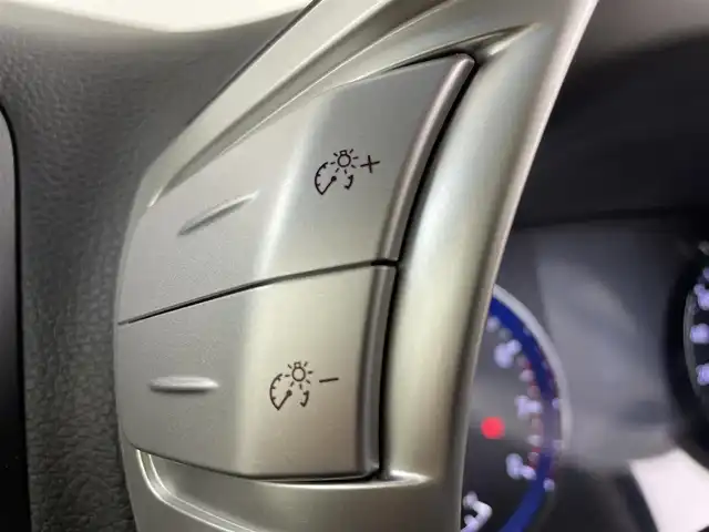 日産 エルグランド 250HWS S アーバンクロム 大阪府 2019(令1)年 2.3万km 黒 禁煙車/インテリジェントエマージェンシーブレーキ/　・車線逸脱防止支援システム/　・車線逸脱警報　LDA/　・踏み間違い衝突防止アシスト/　・進入禁止標識検知器/　・フロントバックソナー/純正メーカーOPナビ/　Bluetooth/フルセグ/CD/DVD/インテリジェントアラウンドビューモニター/バックカメラ/両側パワースライドドア/専用クロームメッキパーツ/クローム18インチアルミホイール/黒革キャプテンシート/ハーフレザーシート/LEDオートライト/フォグランプ/ハイビームアシスト/革巻きコンビステアリングホイール/スマートキー/ビルトインETC