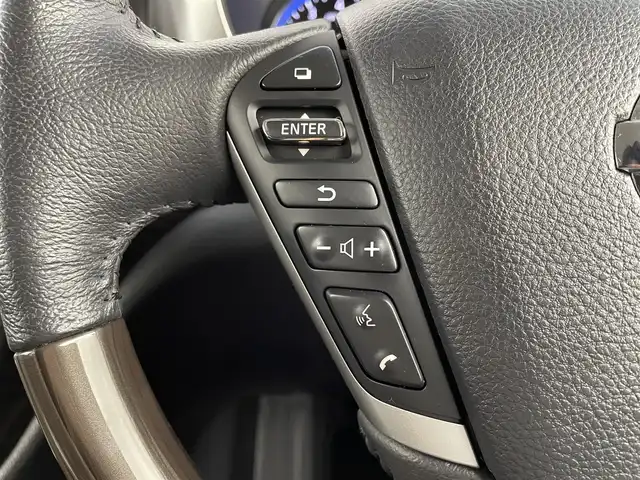 日産 エルグランド 250HWS S アーバンクロム 大阪府 2019(令1)年 2.3万km 黒 禁煙車/インテリジェントエマージェンシーブレーキ/　・車線逸脱防止支援システム/　・車線逸脱警報　LDA/　・踏み間違い衝突防止アシスト/　・進入禁止標識検知器/　・フロントバックソナー/純正メーカーOPナビ/　Bluetooth/フルセグ/CD/DVD/インテリジェントアラウンドビューモニター/バックカメラ/両側パワースライドドア/専用クロームメッキパーツ/クローム18インチアルミホイール/黒革キャプテンシート/ハーフレザーシート/LEDオートライト/フォグランプ/ハイビームアシスト/革巻きコンビステアリングホイール/スマートキー/ビルトインETC