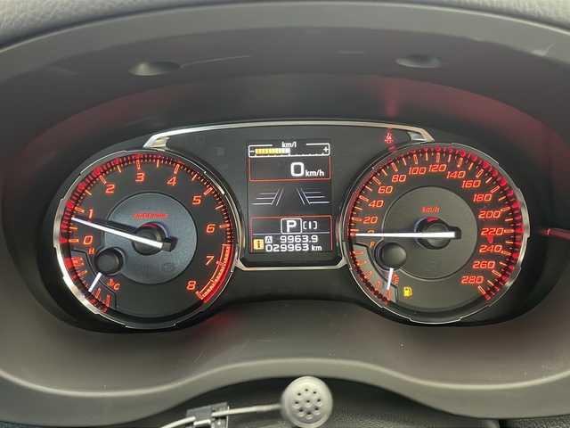 スバル ＷＲＸ Ｓ４ 2．0GT‐S アイサイト 千葉県 2016(平28)年 3万km アイスシルバーメタリック 4WD/純正メモリナビ/TV/Bluetooth/CD/DVD/レーダークルーズコントロール/衝突被害軽減ブレーキ/レーンキープアシスト/前席パワーシート/レザーシート/前席シートヒーター/コーナーセンサー/ドライブレコーダー/バックモニター/ビルトインETC/LEDヘッドライト/オートマチックハイビーム/横滑り防止装置/オートライト/レザーステアリング/ステアリングスイッチ