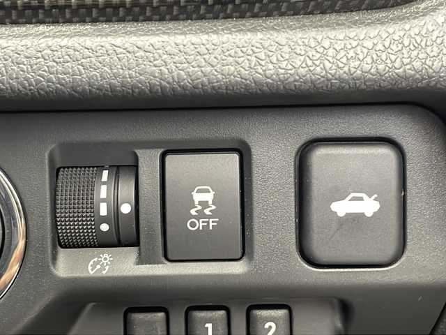 スバル ＷＲＸ Ｓ４ 2．0GT‐S アイサイト 千葉県 2016(平28)年 3万km アイスシルバーメタリック 4WD/純正メモリナビ/TV/Bluetooth/CD/DVD/レーダークルーズコントロール/衝突被害軽減ブレーキ/レーンキープアシスト/前席パワーシート/レザーシート/前席シートヒーター/コーナーセンサー/ドライブレコーダー/バックモニター/ビルトインETC/LEDヘッドライト/オートマチックハイビーム/横滑り防止装置/オートライト/レザーステアリング/ステアリングスイッチ