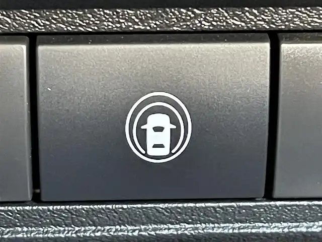 日産 オーラ G 山口県 2021(令3)年 1.4万km シルバー 純正ナビ/DVD/SD/BT/HDMI/ETC/デジタルインナーミラー/前後ドライブレコーダー/ステアリングスイッチ/セーフティーシールドスイッチ/オートライト/オートホールド/バックカメラ/全周囲カメラ/電動格納ミラー