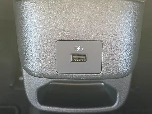 日産 オーラ G 山口県 2021(令3)年 1.4万km シルバー 純正ナビ/DVD/SD/BT/HDMI/ETC/デジタルインナーミラー/前後ドライブレコーダー/ステアリングスイッチ/セーフティーシールドスイッチ/オートライト/オートホールド/バックカメラ/全周囲カメラ/電動格納ミラー