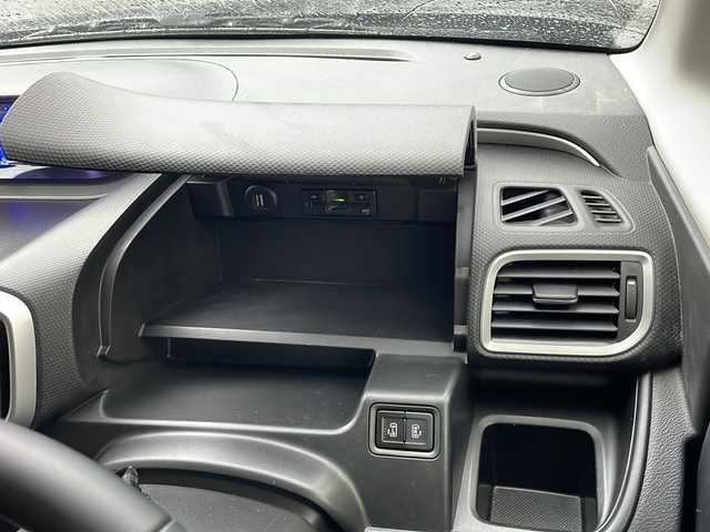 スズキ ソリオ バンディット HV MV 新潟県 2020(令2)年 3.2万km ミネラルグレーM 純正8インチナビ：AVIC-RLS901II/（BT/DTV/FM/AM/フルセグ）/全周囲カメラ/前後ドライブレコーダー/両側パワースライドドア/ビルトインETC/オートライト/LEDライト/nanoe/シートヒーター/衝突軽減/パドルシフト/フォグランプ/電動格納ミラー