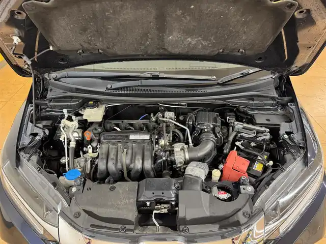 ホンダ シャトル ハイブリッド Z スタイルエディション 群馬県 2016(平28)年 8.4万km ミッドナイトブルービームM シティブレーキアクティブシステム/クルーズコントロール/純正SDナビ/　　フルセグ/BT/CD/DVD/    FM/AM/ipod/SD/USB/バックカメラ/リヤスポイラー/ブラックハーフレザーシート/オートLEDヘッドライト/フォグランプ/本革巻きステアリング/パドルシフト/ステアリングスイッチ/純正フロアマット/スマートキー/電動格納ウィンカーミラー/横滑り防止/ビルドインETC