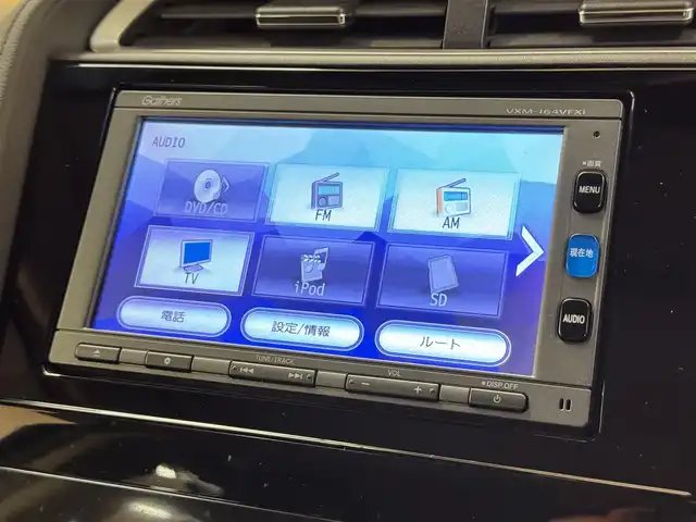 ホンダ シャトル ハイブリッド Z スタイルエディション 群馬県 2016(平28)年 8.4万km ミッドナイトブルービームM シティブレーキアクティブシステム/クルーズコントロール/純正SDナビ/　　フルセグ/BT/CD/DVD/    FM/AM/ipod/SD/USB/バックカメラ/リヤスポイラー/ブラックハーフレザーシート/オートLEDヘッドライト/フォグランプ/本革巻きステアリング/パドルシフト/ステアリングスイッチ/純正フロアマット/スマートキー/電動格納ウィンカーミラー/横滑り防止/ビルドインETC