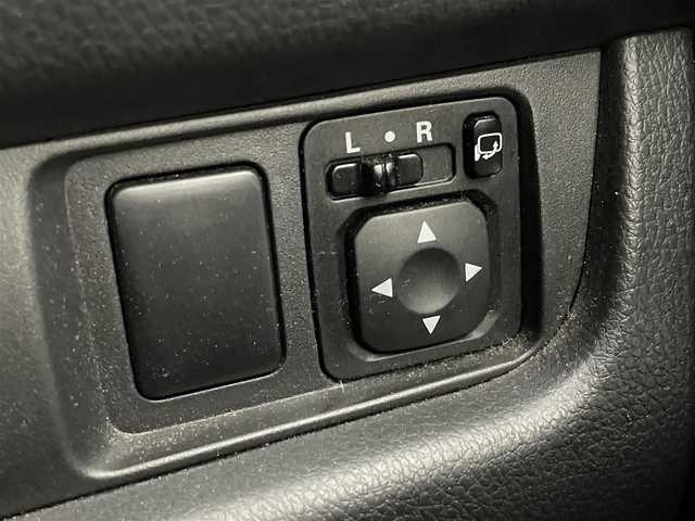 日産 デイズ ハイウェイスターJ 新潟県 2013(平25)年 3.2万km ブラック ワンオーナー/純正ホイール夏タイヤ装着/社外スタッドレスタイヤ装着/メモリナビ/フルセグテレビ/バックカメラ/ウィンカーミラー/ドアバイザー/プッシュスタート/ETC/電動格納ドアミラー