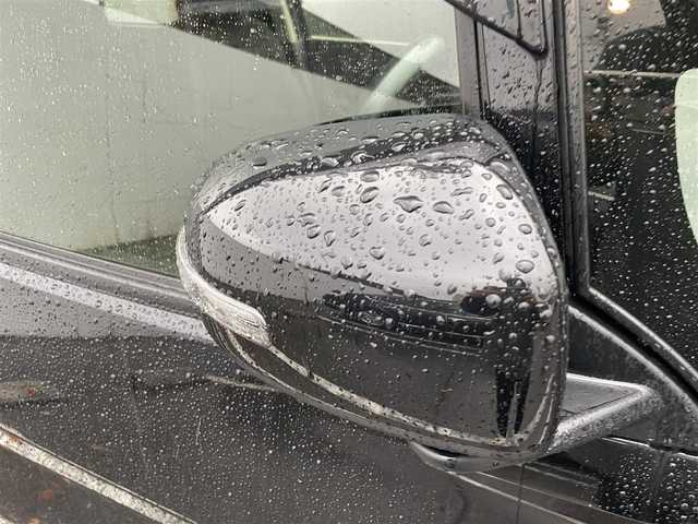 日産 デイズ ハイウェイスターJ 新潟県 2013(平25)年 3.2万km ブラック ワンオーナー/純正ホイール夏タイヤ装着/社外スタッドレスタイヤ装着/メモリナビ/フルセグテレビ/バックカメラ/ウィンカーミラー/ドアバイザー/プッシュスタート/ETC/電動格納ドアミラー