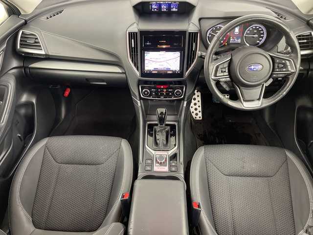 スバル フォレスター プレミアム 道央・札幌 2018(平30)年 5.5万km ダークブルーパール ・４ＷＤ　/アイサイト　/・社外７インチメモリナビ　/・レーダークルーズコントロール　/・ＬＥＤオートライト　/・フロント/リアフォグランプ/・ハーフレザーシート　/・メモリパワーシート　/・シートヒーター　/・ステアリングヒーター　/・スマートリアビューミラー/・ルーフレール/・アイドリングストップ/・ブラインドスポットモニター/・積込社外AW冬タイヤ