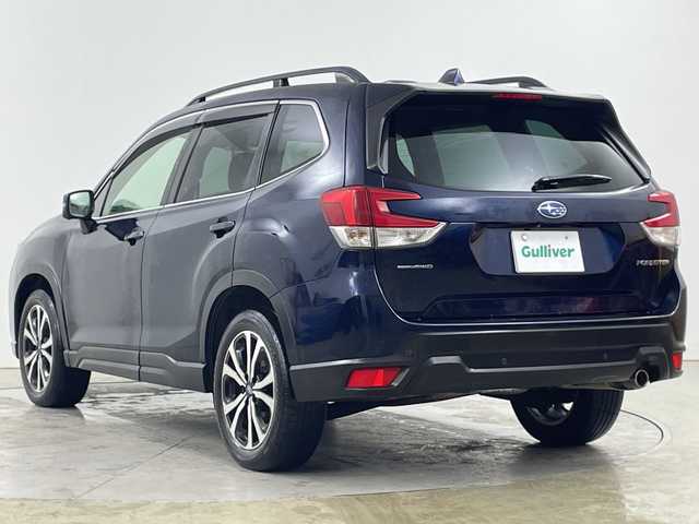 スバル フォレスター プレミアム 道央・札幌 2018(平30)年 5.5万km ダークブルーパール ・４ＷＤ　/アイサイト　/・社外７インチメモリナビ　/・レーダークルーズコントロール　/・ＬＥＤオートライト　/・フロント/リアフォグランプ/・ハーフレザーシート　/・メモリパワーシート　/・シートヒーター　/・ステアリングヒーター　/・スマートリアビューミラー/・ルーフレール/・アイドリングストップ/・ブラインドスポットモニター/・積込社外AW冬タイヤ