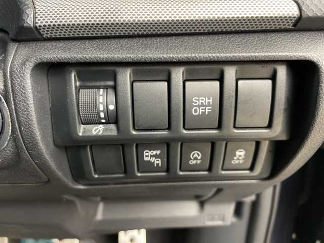 スバル フォレスター プレミアム 道央・札幌 2018(平30)年 5.5万km ダークブルーパール ・４ＷＤ　/アイサイト　/・社外７インチメモリナビ　/・レーダークルーズコントロール　/・ＬＥＤオートライト　/・フロント/リアフォグランプ/・ハーフレザーシート　/・メモリパワーシート　/・シートヒーター　/・ステアリングヒーター　/・スマートリアビューミラー/・ルーフレール/・アイドリングストップ/・ブラインドスポットモニター/・積込社外AW冬タイヤ