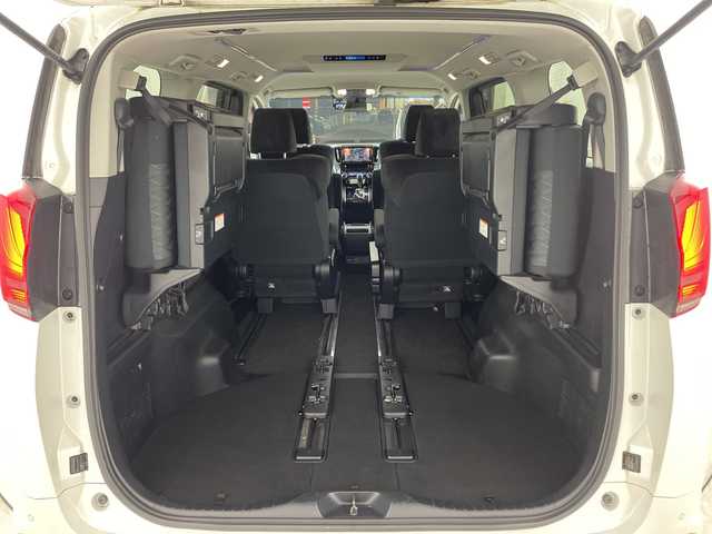 トヨタ アルファード S 兵庫県 2019(平31)年 6.9万km ホワイトパールクリスタルシャイン ・社外9インチナビ/CD/DVD/TV/SD/BT/・バックカメラ/・ETC/・社外前後ドライブレコーダー/・両側パワースライドドア/・トヨタセーフティセンス/・クリアランスソナー/・レーントレーシングアラート/・パーキングサポートブレーキ/・プリクラッシュセーフティ/・ロードサインアシスト/・ナノイー/・レーダークルーズコントロール/・オートマチックハイビーム/・オートライト/・スマートキー/・LEDヘッドライト/・LEDフォグランプ