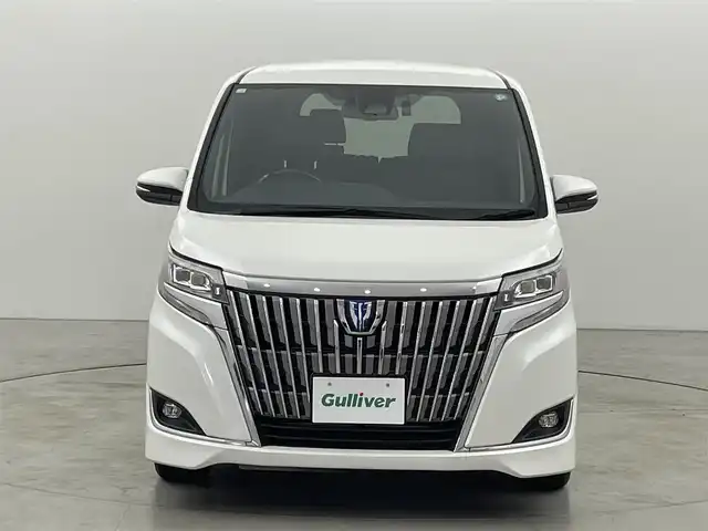 トヨタ エスクァイア ハイブリッド Gi プレミアムパッケージ 福岡県 2018(平30)年 6.5万km ホワイトパールクリスタルシャイン 純正９型ナビ（フルセグＴＶ）　/バックカメラ　/前方ドラレコ　/クルーズコントロール　/衝突被害軽減ブレーキ　/レーンキープ　/両電動スライドドア　/ハーフレザー　/シートヒーター　/ステアリングヒーター　/ＬＥＤライト