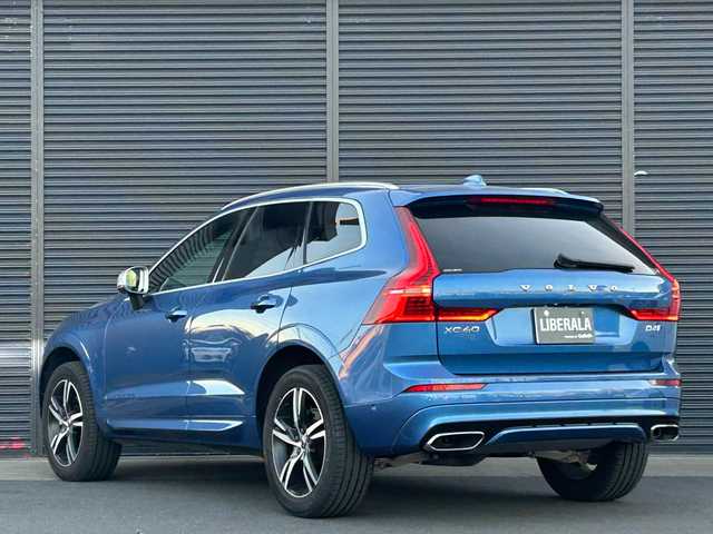 ボルボ ＸＣ６０ D4 AWD Rデザイン 茨城県 2018(平30)年 1.4万km 青 インテリセーフ　/ＡＣＣ　/ＬＫＡ　/ＢＬＩＳ　/ＣＴＡ　/３６０°カメラ　/半革　/シートヒーター　/Ｍ付ＰＷシート　/ＰＷテールゲート　/ナビ　/１２セグ　/ＣａｒＰｌａｙ　/ＢＴ　/ＵＳＢ　/ＬＥＤ　/ＥＴＣ２．０　/禁煙車