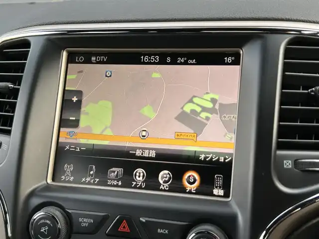 クライスラー・ジープ ジープ グランドチェロキー LTD 茨城県 2016(平28)年 4万km ブライトホワイトクリアコート 黒革 /シートヒーター /パワーシート /パワーテールゲート /ナビ /12セグ /BT /USB /バックカメラ /クルーズコントロール /HID　/ヘッドライト /オートライト/スマートキー /ETC /純18インチAW /ルーフレール /禁煙車
