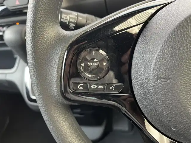 ホンダ Ｎ ＢＯＸ カスタム L 高知県 2022(令4)年 3.5万km プラチナホワイトパール 社外ナビ/　Bluetooth/AM/FM/AUX/ホンダセンシング/ETC/両側パワースライドドア/ドライブレコーダー/バックカメラ/クルーズコントロール/プッシュスタート/スマートキー/ベンチシート/LEDヘッドライト/コーナーセンサー/純正14インチアルミホイール/フロアマット/オートマチックハイビーム/運転席/助手席シートヒーター/運転席/助手席シートバックテーブル/カーテンエアバッグ/衝突被害軽減システム/盗難防止装置