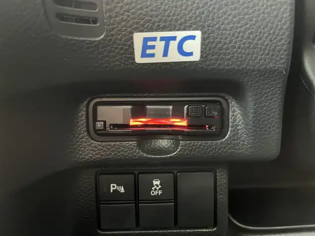 ホンダ Ｎ ＢＯＸ カスタム L 高知県 2022(令4)年 3.5万km プラチナホワイトパール 社外ナビ/　Bluetooth/AM/FM/AUX/ホンダセンシング/ETC/両側パワースライドドア/ドライブレコーダー/バックカメラ/クルーズコントロール/プッシュスタート/スマートキー/ベンチシート/LEDヘッドライト/コーナーセンサー/純正14インチアルミホイール/フロアマット/オートマチックハイビーム/運転席/助手席シートヒーター/運転席/助手席シートバックテーブル/カーテンエアバッグ/衝突被害軽減システム/盗難防止装置