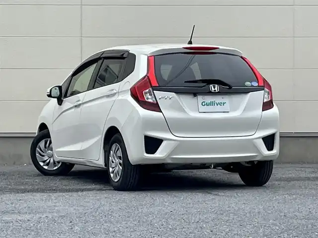 ホンダ フィット 13G Lパッケージ 茨城県 2015(平27)年 4.6万km プレミアムホワイトパール 純正ナビ（VXM-155C）/バックカメラ/社外前ドラレコ（SN-TW9880）/スペアキー/レベライザー/アイドリングストップ/純正マット/社外ETC
