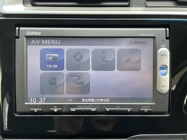 ホンダ フィット 13G Lパッケージ 愛知県 2015(平27)年 4.6万km プレミアムホワイトパール (株)IDOMが運営する【じしゃロン豊川店】の自社ローン専用車両になります。こちらは現金またはオートローンご利用時の価格です。自社ローンご希望の方は別途その旨お申付け下さい/ 純正ディーラーナビ/　◯ CD再生機能/ ETC/ バックカメラ/ プッシュスタート/ ドライブレコーダー/ ウインカーミラー/ ドアバイザー/ 純正フロアマット