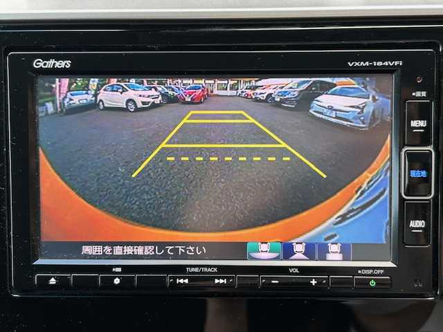 ホンダ フィット 13G F 神奈川県 2018(平30)年 4.1万km プレミアムイエローパールⅡ ワンオーナー /登録時40424キロ/クロススタイルパッケージ/前後ロアガーニッシュ/サイドロアガーニッシュ/ボディサイドモール/ホイールアーチ/テールゲートデカール/Honda SENSING/●衝突軽減ブレーキ〈CMBS〉/●誤発進抑制機能/●歩行者事故低減ステアリング/●路外逸脱抑制機能/●ACC〈アダプティブ・クルーズ・コントロール〉/●LKAS〈車線維持支援システム〉/●先行車発進お知らせ機能/●標識認識機能/純正ナビ/CD /DVD /SD /BT /フルセグ/バックカメラ/ビルトインETC/プラズマクラスター搭載エアコン/LEDドアミラーウインカー/電動格納式カラードドアミラー/（オートリトラミラー）/Hondaスマートキー/プッシュエンジンスタート／ストップスイッチ/VSA（ABS＋TCS＋横すべり抑制）/エマージェンシーストップシグナル/ヒルスタートアシスト機能/LEDリアコンビネーションランプ/保証書/取扱説明書/ナビ取扱説明書