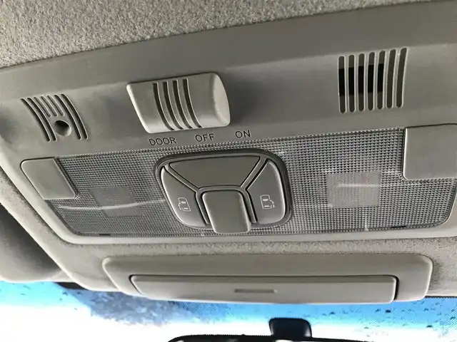 トヨタ エスティマ アエラス 富山県 2015(平27)年 6.5万km ホワイトパールクリスタルシャイン ○純正ナビ/○フルセグTV/○バックカメラ/○パワースライドドア（両側）/○ビルトインETC/〇フリップダウンモニター/○クルーズコントロール/○HIDヘッドランプ/〇フォグランプ/〇オートライト/○OP純正17インチアルミホイール/○左右独立オートエアコン/○革巻きステアリングホイール/○スマートエントリー/○禁煙車