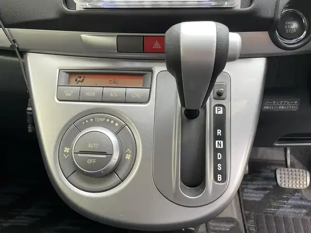 ダイハツ ムーヴ カスタム X LTD 神奈川県 2007(平19)年 5.7万km アストラルブラッククリスタルマイカ 社外ポータブルナビ／ワンセグTV/社外CD／MD/ビルトインETC/スマートキー/オーバーヘッドコンソール/純正フロアマット/オートライト/HIDヘッドライト/フォグランプ/ウィンカーミラー/ドアバイザー/社外１４インチAW/保証書/取扱説明書