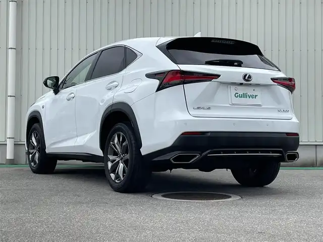レクサス ＮＸ 富山県 2019(令1)年 8.1万km ホワイトノーヴァガラスフレーク サンルーフ／/革シート／/メーカーナビ／/フルセグＴＶ／/ＤＶＤ再生／/Ｂｌｕｅｔｏｏｔｈ／/バックカメラ／/サイドカメラ/ドライブレコーダー/前席シートヒーター／/前席エアシート／/パワーバックドア/三眼ＬＥＤオートライト／/ＬＥＤフォグライト／/セーフティシステムプラス／/レーダークルーズコントロール/ブラインドスポットモニター/オートマチックハイビーム/衝突軽減ブレーキ/クリアランスソナー/ＥＴＣ２．０
