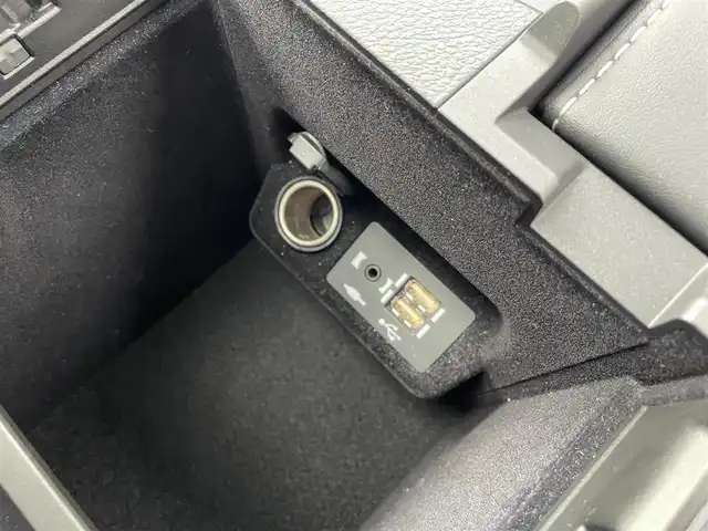 レクサス ＮＸ 富山県 2019(令1)年 8.1万km ホワイトノーヴァガラスフレーク サンルーフ／/革シート／/メーカーナビ／/フルセグＴＶ／/ＤＶＤ再生／/Ｂｌｕｅｔｏｏｔｈ／/バックカメラ／/サイドカメラ/ドライブレコーダー/前席シートヒーター／/前席エアシート／/パワーバックドア/三眼ＬＥＤオートライト／/ＬＥＤフォグライト／/セーフティシステムプラス／/レーダークルーズコントロール/ブラインドスポットモニター/オートマチックハイビーム/衝突軽減ブレーキ/クリアランスソナー/ＥＴＣ２．０