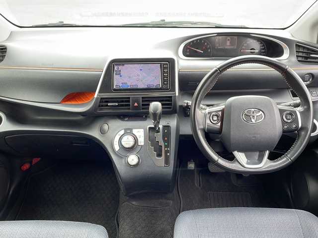 トヨタ シエンタ G 長野県 2018(平30)年 5.5万km ホワイトパールクリスタルシャイン 純正ＳＤナビ/(NSCD-W65)/ワンセグ/バックカメラ　/ＣＤ／ＤＶＤ/BluetoothAudio/ステアリングスイッチ/両側電動スライドドア　/ＬＥＤヘッドライト　/ドライブレコーダー　/プッシュスタート/ＥＴＣ　/ドアバイザー/衝突軽減システム/盗難防止/横滑り防止