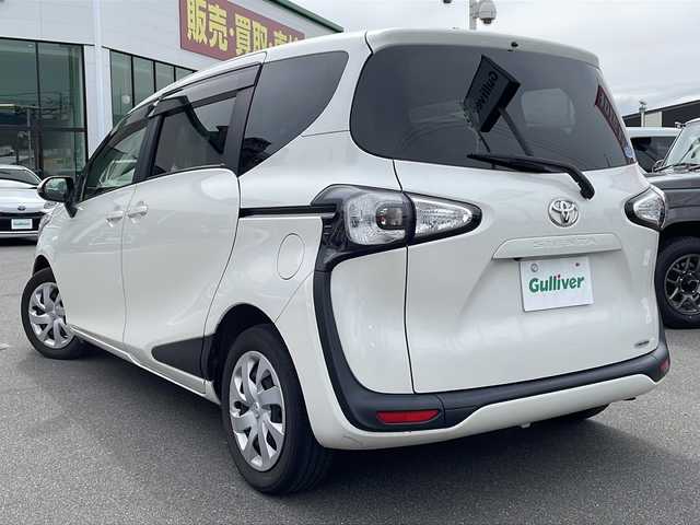 トヨタ シエンタ G 長野県 2018(平30)年 5.5万km ホワイトパールクリスタルシャイン 純正ＳＤナビ/(NSCD-W65)/ワンセグ/バックカメラ　/ＣＤ／ＤＶＤ/BluetoothAudio/ステアリングスイッチ/両側電動スライドドア　/ＬＥＤヘッドライト　/ドライブレコーダー　/プッシュスタート/ＥＴＣ　/ドアバイザー/衝突軽減システム/盗難防止/横滑り防止