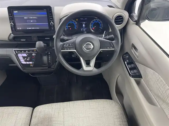 日産 デイズ X 福井県 2020(令2)年 5.4万km ブラック 純正9型ナビ/（CD/DVD/Bluetooth/フルセグ）/純正前方ドラレコ/アラウンドビューモニター/エマージェンシーブレーキ/車線逸脱警報/オートライト/アイドリングストップ/前後ソナー/プッシュスタート/スマートキー