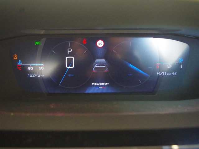 プジョー プジョー ３０８ GT ブルーHDi 岐阜県 2023(令5)年 1.7万km 白 ACC/レーンキープアシスト/パーキングセンサー/バックカメラ/フロントカメラ/360度カメラ/純正ディスプレイオーディオ（ナビ機能付き）/電動リアゲート/D席パワーシート/シートヒーター/ステアリングヒーター/ハーフレザーシート