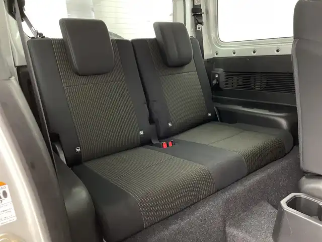 スズキ ジムニー XC 新潟県 2020(令2)年 2.9万km シルキーシルバーメタリック 4WD/社外８インチメモリナビ/フルセグ/　CD/DVD/SD/USB/Bluetooth/前席シートヒーター/スマートキー/セーフティサポート/レーンキープアシスト/ドライブレコーダー/革巻きステアリング/クルーズコントロール/電動格納式ミラー/純正アルミ１６インチ/オートエアコン