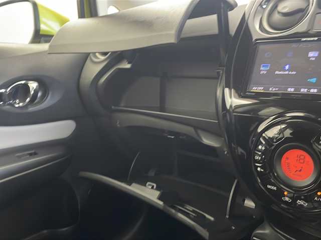 日産 ノート e－パワー X 栃木県 2016(平28)年 6.5万km オリーブグリーン e-POWER/純正７インチナビ/（CD/DVD/FM/AM/BT)/バックカメラ/衝突被害軽減装置/レーンキープアシスト/横滑り防止装置/ETC/電動格納ミラー/ウインカーミラー/オートエアコン/スマートキー/プッシュスタート/ドアバイザー/LEDライト