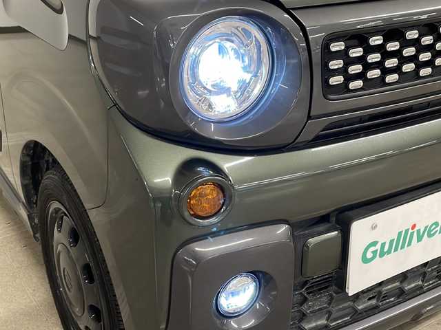 スズキ スペーシア ギア HYBRID XZターボ 熊本県 2020(令2)年 5.7万km クールカーキパールメタリック/ガンメタリック2トーン 純正SDナビ（ラジオ、フルセグ、BT、CD、DVD）/全方位カメラ/ETC/前後ドライブレコーダー/クルーズコントロール/パドルシフト/前後コーナーセンサー/シートヒーター/レーンキープ/衝突被害軽減ブレーキ/横滑り防止/ステアリングリモコン/オートハイビーム/オートライト/・LEDヘッドライト/・フォグランプ/両側パワースライドドア/純正フロアマット/ルーフレール