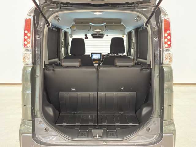 スズキ スペーシア ギア HYBRID XZターボ 熊本県 2020(令2)年 5.7万km クールカーキパールメタリック/ガンメタリック2トーン 純正SDナビ（ラジオ、フルセグ、BT、CD、DVD）/全方位カメラ/ETC/前後ドライブレコーダー/クルーズコントロール/パドルシフト/前後コーナーセンサー/シートヒーター/レーンキープ/衝突被害軽減ブレーキ/横滑り防止/ステアリングリモコン/オートハイビーム/オートライト/・LEDヘッドライト/・フォグランプ/両側パワースライドドア/純正フロアマット/ルーフレール