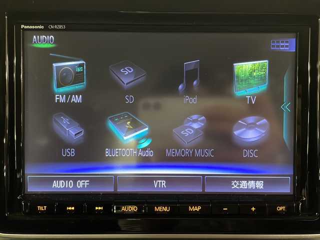 スズキ スペーシア ギア HYBRID XZターボ 熊本県 2020(令2)年 5.7万km クールカーキパールメタリック/ガンメタリック2トーン 純正SDナビ（ラジオ、フルセグ、BT、CD、DVD）/全方位カメラ/ETC/前後ドライブレコーダー/クルーズコントロール/パドルシフト/前後コーナーセンサー/シートヒーター/レーンキープ/衝突被害軽減ブレーキ/横滑り防止/ステアリングリモコン/オートハイビーム/オートライト/・LEDヘッドライト/・フォグランプ/両側パワースライドドア/純正フロアマット/ルーフレール