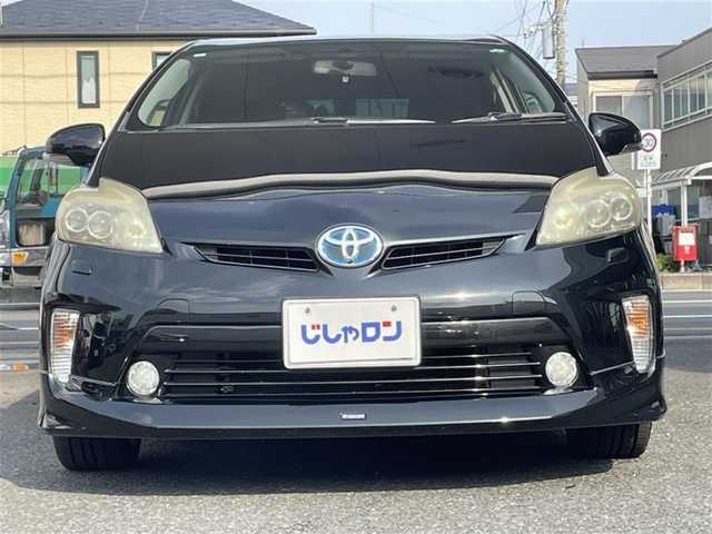 トヨタ プリウス Sツーリングセレクション 埼玉県 2013(平25)年 8.1万km ブラック (株)IDOMが運営する【じしゃロン鳩ヶ谷店】の自社ローン専用車両になりますこちらは現金またはオートローンご利用時の価格です。自社ローンご希望の方は別途その旨お申付け下さい/登録時81056km/純正メモリナビ（NSCP-W62）/AM/FM/CD/SD/BT/ワンセグTV/バックカメラ/プッシュスタート/スマートキーx2/ステアリングスイッチ/ビルトインETC/モデリスタエアロ/純正17インチAW/オートエアコン/HIDオートライト/フォグランプ/ヘッドライトクリーナースイッチ/車両接近通報一時停止スイッチ/電動格納機能ミラー/オールオートパワーウィンドウ/ドアバイザー/純正フロアマット/ISOFIX