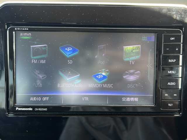 スズキ イグニス ハイブリッド MX 静岡県 2017(平29)年 6.2万km ピュアホワイトP ナビ/FM/AM/SD/ipod/フルセグ/USB/Bluetooth/CD/DVD//主要装備/・ドライブレコーダー　/・シートヒータ　/・バックカメラ　/・ＥＴＣ　/・スマートキー　/・アイドリングストップ　/・保証書　/・取扱説明書　/・プッシュスタート　/・純正アルミホイール　/・純正フロアマット　　/・盗難防止装置