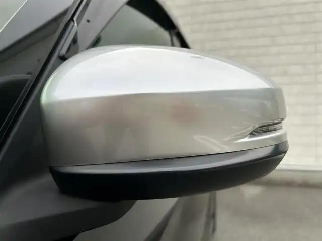 ホンダ フリード クロスター ホンダセンシング 福岡県 2022(令4)年 2.1万km クリスタルブラックパール 純正9型SDナビ(フルセグTV/CD/DVD/BT)フリップダウンモニターバックモニターホンダセンシングコーナーセンサーレーダークルコン両側パワスラ前後ドラレコETCUSBポート純正フロアマット純正LEDヘッドライト純正アルミホイール15インチスマートキープッシュスタート