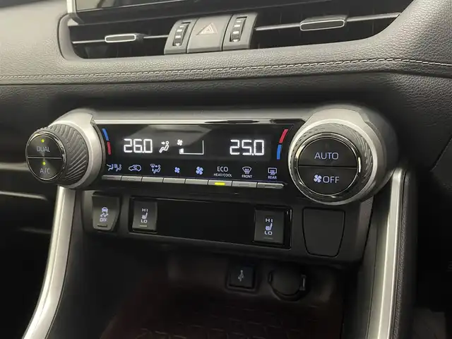 トヨタ ＲＡＶ４ G 宮城県 2020(令2)年 3.8万km ホワイトパールクリスタルシャイン パノラマルーフ　/純正ＤＡナビ　/フルセグTV/パノラミックビューモニター　/パワーバックドア　/ＢＳＭ　/ＲＣＴＡ　/シートヒーター/ステアリングヒーター/メモリ機能付パワーシート　/追従クルーズ　/クリアランスソナー　/セーフティセンス　/ルーフレール　/ＴＶキャンセラー　/ビルトインETC/前後ドライブレコーダー/スマートフォン連携/禁煙車